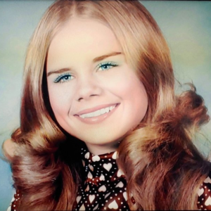 追击真凶：卡拉·沃克的死亡之谜