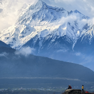 E56:人生必打卡-西藏林芝，桃花浴雪！