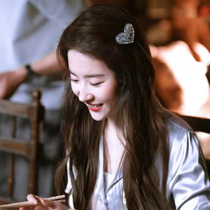 河边小龙女