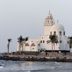50🇸🇦从《欢迎来龙餐馆》出发：走进长袍、信仰与改变中的沙特