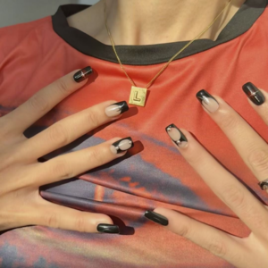 阿里裸辞创业穿戴甲，月入6位数供不应求