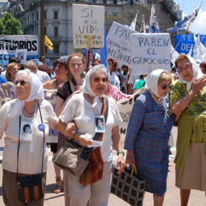 8.阿根廷的“肮脏战争”和此中崛起的女性“五月广场母亲”们
