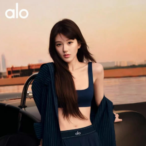 Alo终于来开店了，为何把中国首秀给了赵露思而不是宁艺卓？