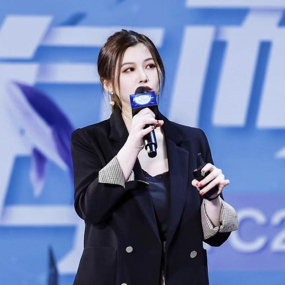 7.从0元实习到管10亿预算-我在marketing行业的10年! episode artwork