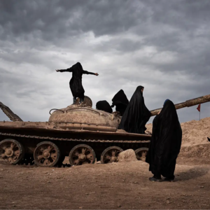 ٥٤. 伊朗、以色列、加沙地带，个体与地下，先锋与鲜血