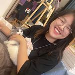 月牙儿和小小怪