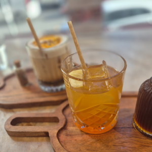 24. 【传送门】不更新的时候，主播出门串台去了