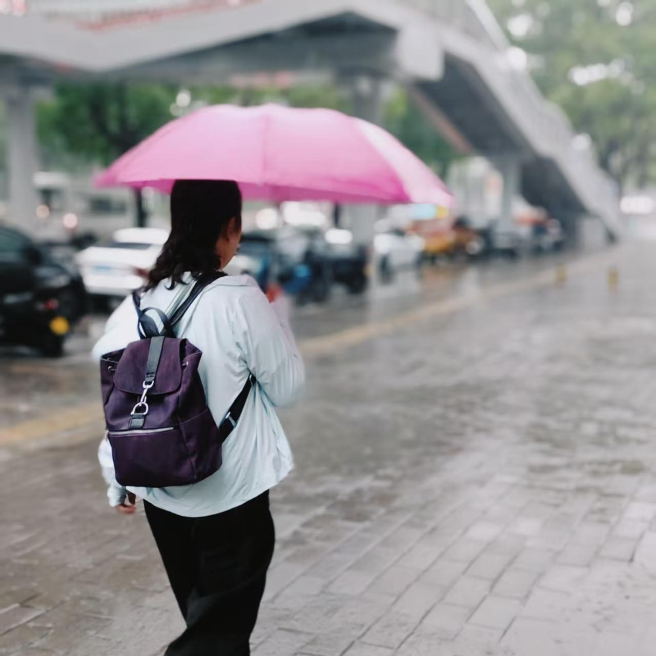 Vol. 134 白噪音｜治愈BGM 雨天整理小花园，听车流来往，咖啡机努力萃取中 episode artwork