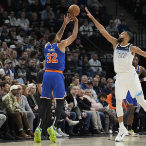 【老交易新谈】后戈贝尔时代的绿军夺冠序曲和骑士崛起开端