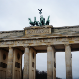 Sta.014 两个加起来三十年留德经历的人，聊聊我们眼中现在的德国