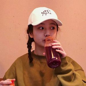 奶瓶里的小星星