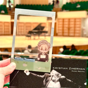 Ep1 当“拍肩礼”走进音乐厅，她为钢琴大师做物料