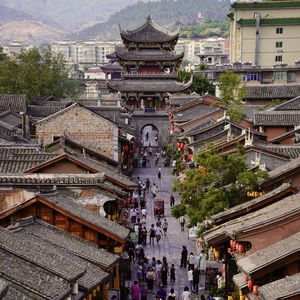 EP17-跟着川超去旅行：西昌24小时，打破对大凉山的各种偏见