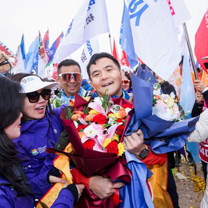 12. 对话高平阳教授：管理人生的“黑天鹅”：在下有保底的边界里，去探索上不封顶的旷野