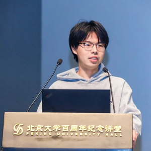 03 22岁北大青年学者,要做世界模型?