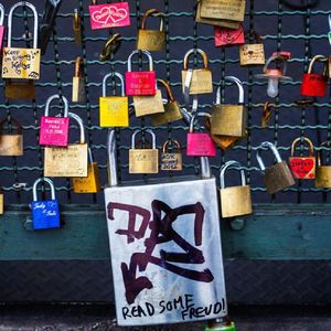 花田FM《谈恋爱怎么少得了迷信呐！》