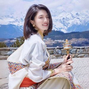 易论AI