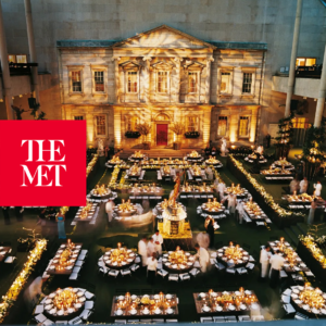 52. 与时尚学者考据Met Gala、VOGUE、和Anna Wintour