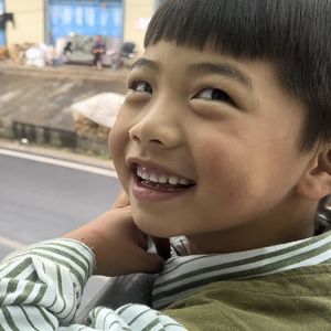 摩旅人生16|5岁的小灏,让我看到了贵州大山里的纯真