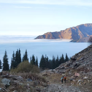 E07 哈萨克斯坦竟是攀岩天堂，地理学博士的奇幻旅攀丨对谈怂莉