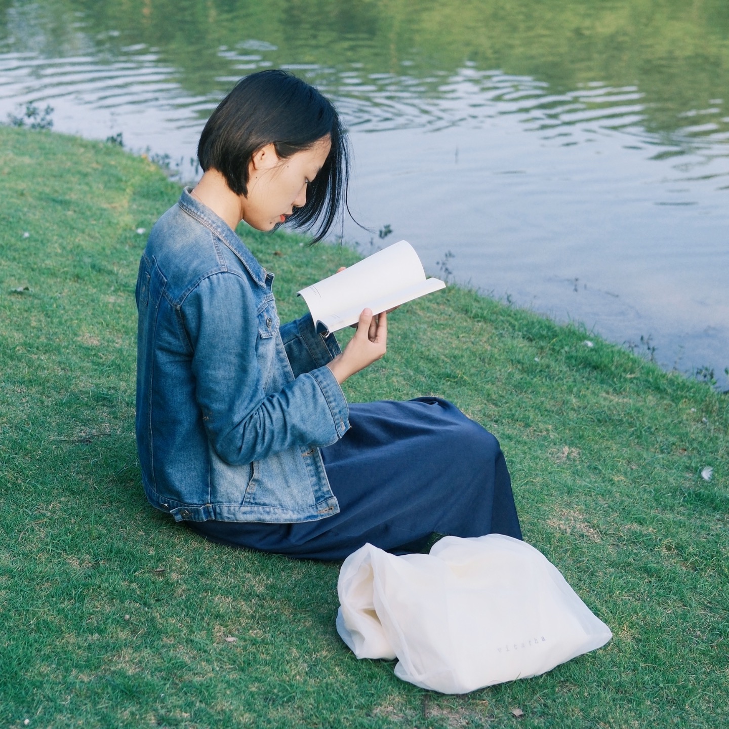 有钱有闲｜林希言的播客