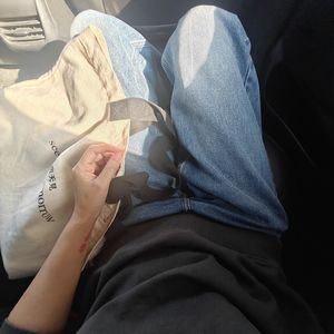 21-一条牛仔裤构建的理想生活