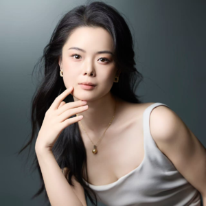 卑贱感所触发的恐惧 |《寄生虫》里阶层暴力和排斥的根源