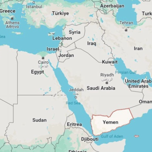 美国官员否认航母遇袭，也门胡塞武装与美英继续斗法