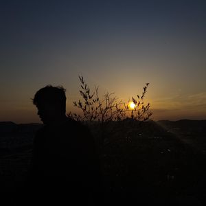 Token经济与AI工作流：AI会自己花钱雇人外包干活？