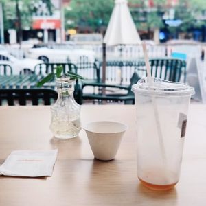 Vol. 137 白噪音|平平无奇洗洗涮涮的咖啡店开早