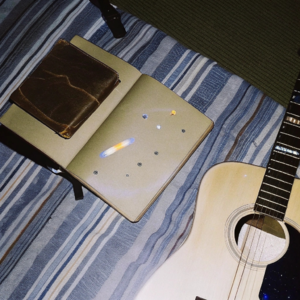 E03： 歌词日记 | 听歌的人不会永远保持沉默