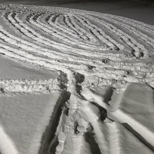 局部有中到小雪