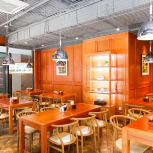 E11.曾经随便就能融资上亿的网红面馆，为什么才2年就迎来了闭店潮？