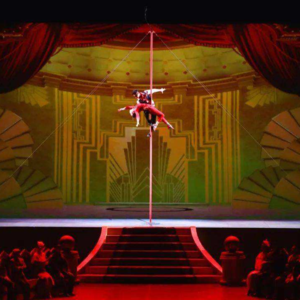 vol.003 红色主题杂技剧《战上海》，为何一票难求？