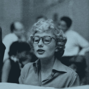 19240428 Blossom Dearie 梨花在开放——用柔美声线颠覆传统爵士的雄性气质