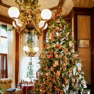 Ep11. 朋友间谈论亲密关系时，我们在谈论什么？