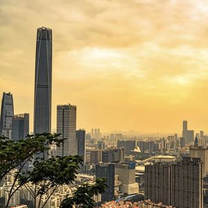 vol.84 一场已持续28年的中国公募巨头之争：基因、时局与掌舵人
