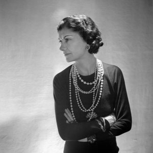 Vol.11 可可香奈儿（下）：从纳粹集中营到华尔街，一瓶香水如何成为20世纪最成功的商业武器？