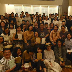 生活不过是在眼里淋点儿小雨