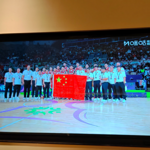 我骄傲！这支中国男篮生生给自己打进了《新闻联播》