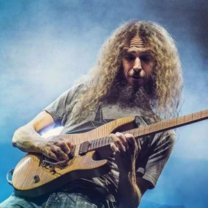 2025-04 牛津辍学，拒了Offer炸薯条也能成神（关于吉他外星人 Guthrie Govan）