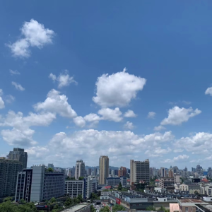 空气变成蒸汽,走10步奄奄一息