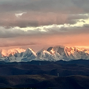 EP18. 你的2024关键词是什么？| 播客搭子的雪山跨年之旅和虽迟但到的年终总结