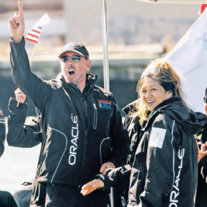 81岁的拉里埃里森又开始活跃了！