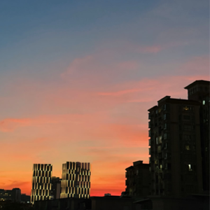 班味满身的我们,还有力气温暖吗?