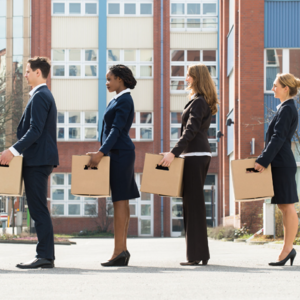 Vol.19 职场｜金融降薪，瑟瑟发抖的银行人如何自救？