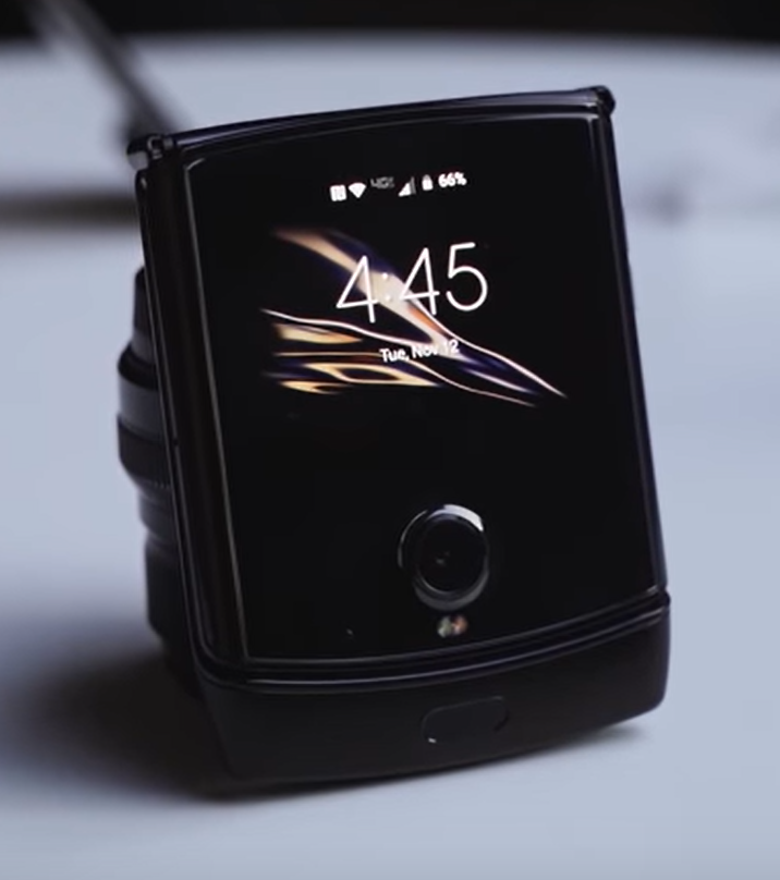 Razr 折叠屏