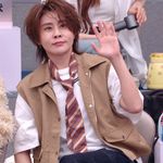 JIAO沐梓