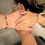 大红公鸡毛毛腿