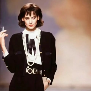 停止被外界定义，才是高阶女生的顶级觉醒